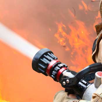 Тушение пожара Тушение пожара