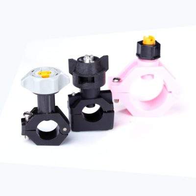 Форсунка веерного распыления с зажимом на пластиковую трубу 1/2", 3/4", 1-1/4"